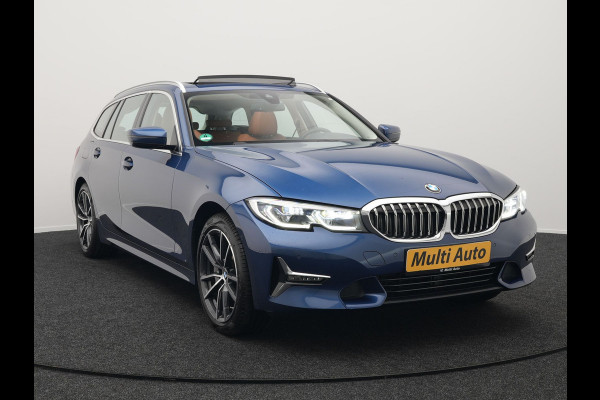 BMW 3 Serie Touring 330e xDrive Luxury Line Plug In Hybrid 293pk PHEV | Panodak | Trekhaak af Fabriek | Laser LED | Head Up | Adaptive Onderstel | Harman Kardon | Camera | Keyless |