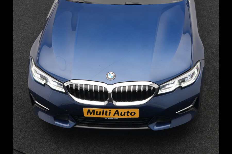 BMW 3 Serie Touring 330e xDrive Luxury Line Plug In Hybrid 293pk PHEV | Panodak | Trekhaak af Fabriek | Laser LED | Head Up | Adaptive Onderstel | Harman Kardon | Camera | Keyless |