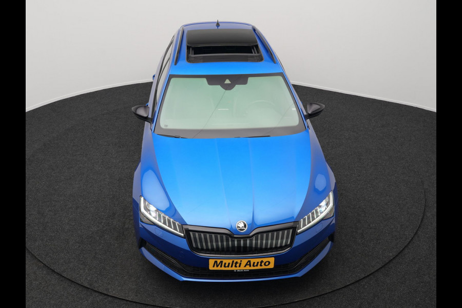 Škoda Superb Combi 1.4 TSI iV Sportline Business Plug In Hybrid 218pk PHEV | Panodak | Trekhaak af Fabriek | Alcantara Sportstoelen Memory | Adaptive Cruise | Crystal LED | Sfeerverlichting | Virtual | Navigatie | Apple Carplay | Stoelverwarming | DAB |