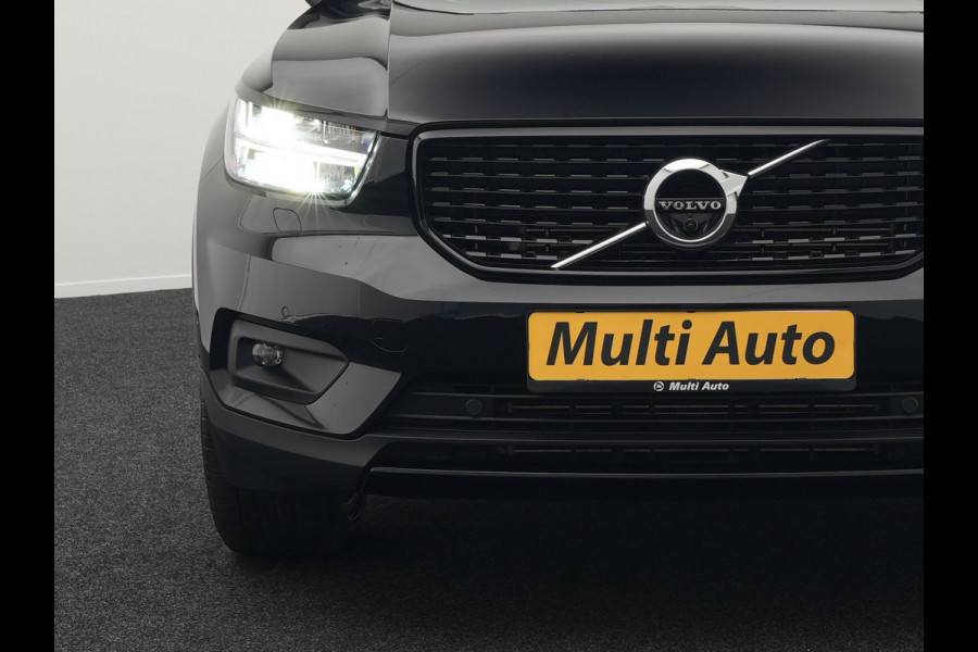 Volvo XC40 T5 Recharge R-Design Plug In Hybrid 261pk Dealer O.H. PHEV | Panodak | Alcantara Sportstoelen Memory | Adaptive Cruise | Harman Kardon | Pilot Assist | 360 Camera | Navigatie | L.M. 20" | Apple Carplay | DAB |