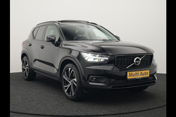 Volvo XC40 T5 Recharge R-Design Plug In Hybrid 261pk Dealer O.H. PHEV | Panodak | Alcantara Sportstoelen Memory | Adaptive Cruise | Harman Kardon | Pilot Assist | 360 Camera | Navigatie | L.M. 20" | Apple Carplay | DAB |