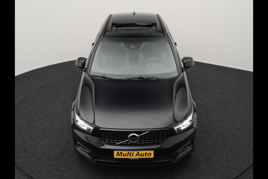 Volvo XC40 T5 Recharge R-Design Plug In Hybrid 261pk Dealer O.H. PHEV | Panodak | Alcantara Sportstoelen Memory | Adaptive Cruise | Harman Kardon | Pilot Assist | 360 Camera | Navigatie | L.M. 20" | Apple Carplay | DAB |