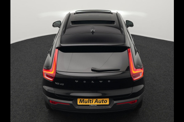 Volvo XC40 T5 Recharge R-Design Plug In Hybrid 261pk Dealer O.H. PHEV | Panodak | Alcantara Sportstoelen Memory | Adaptive Cruise | Harman Kardon | Pilot Assist | 360 Camera | Navigatie | L.M. 20" | Apple Carplay | DAB |