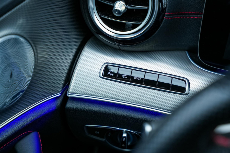 Mercedes-Benz E-Klasse AMG 43 4Matic BRABUS Panoramadak Burmester 3D Widescreen HUD 20''LM