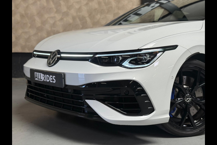 Volkswagen Golf 2.0 TSI R 4Motion | Pano | BTW | Akra | Leer | stoel verkoeling | ACC | IQ Light