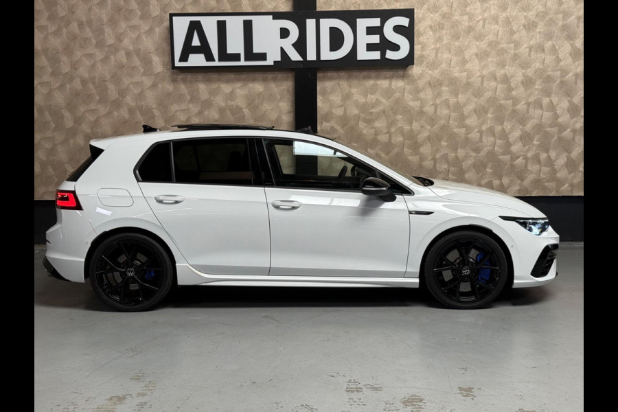 Volkswagen Golf 2.0 TSI R 4Motion | Pano | BTW | Akra | Leer | stoel verkoeling | ACC | IQ Light