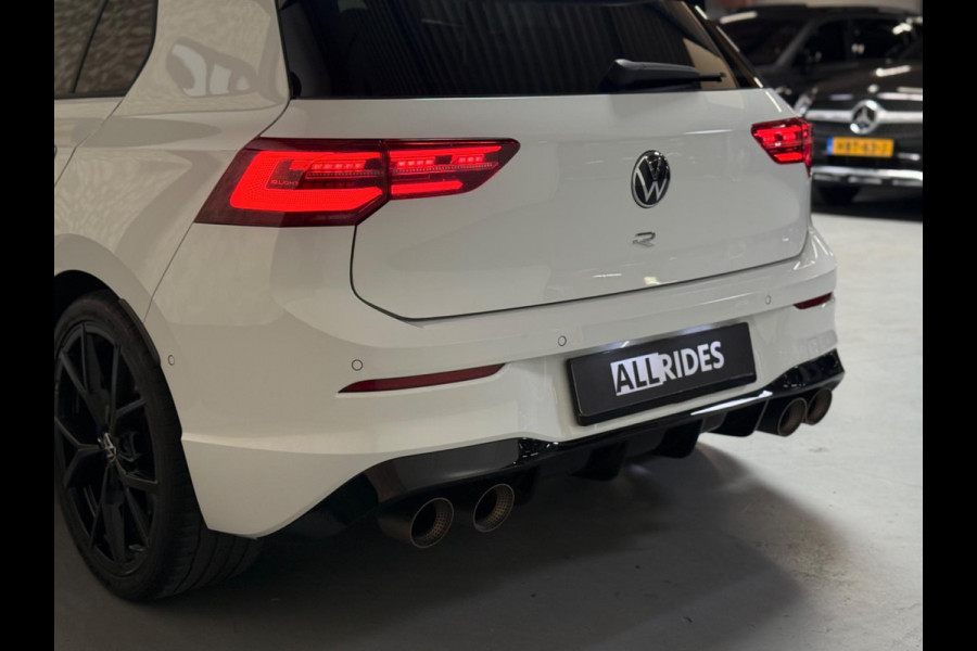 Volkswagen Golf 2.0 TSI R 4Motion | Pano | BTW | Akra | Leer | stoel verkoeling | ACC | IQ Light