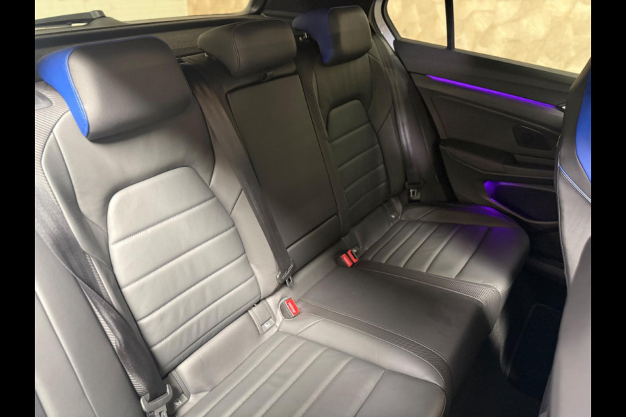 Volkswagen Golf 2.0 TSI R 4Motion | Pano | BTW | Akra | Leer | stoel verkoeling | ACC | IQ Light