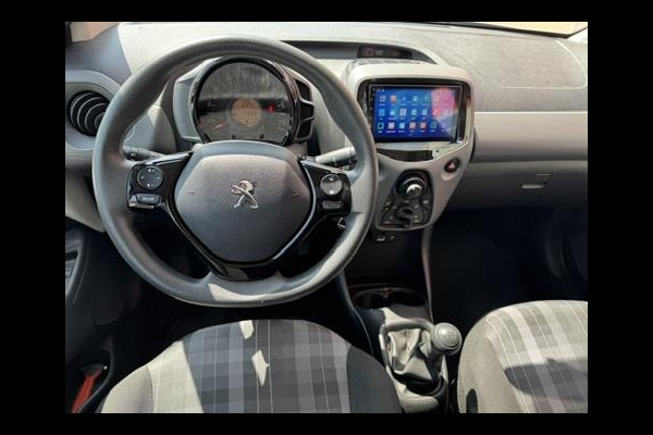 Peugeot 108 1.0 e-VTi Camera, Airconditioning, Apple CarPlay, Navigatie, Bluetooth, 1e eigenaar en Boekjes aanwezig