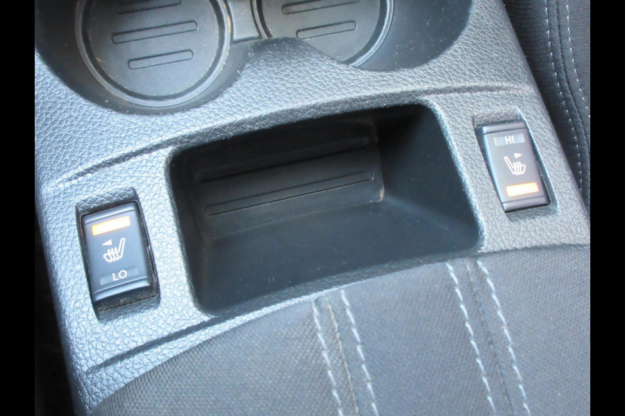 Nissan QASHQAI 1.2 Acenta Navi Clima PDC Stoelverwarming