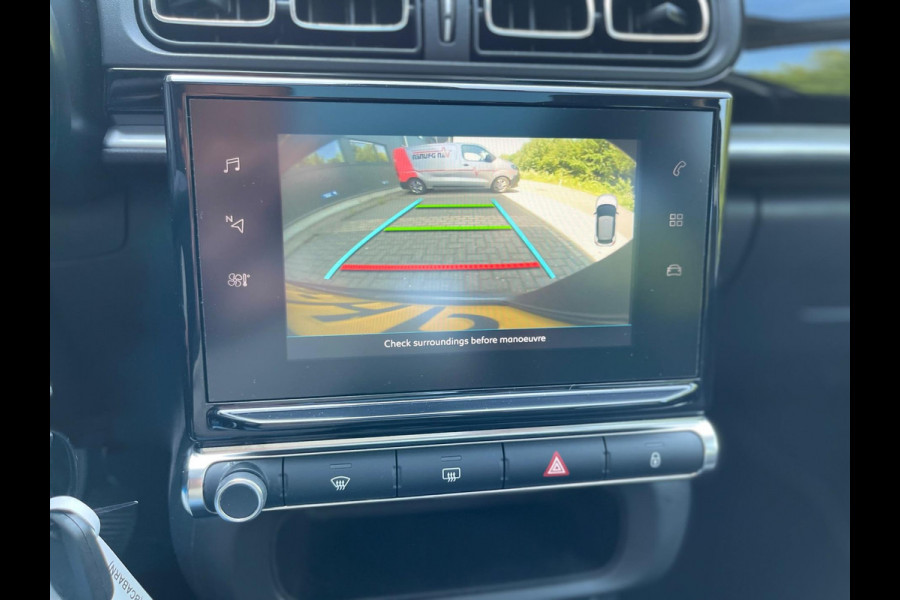 Citroën C3 1.2 PureTech Airco/Ecc Panoramadak Navigatie 17''LM Velgen