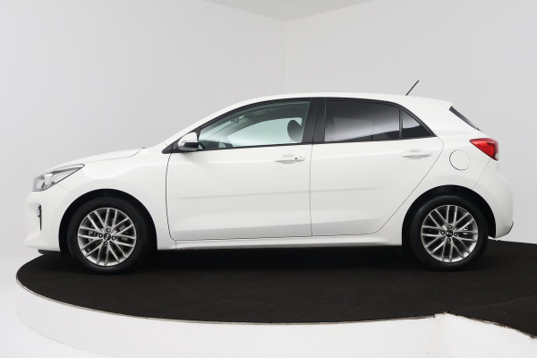 Kia Rio 1.0 TGDI DynamicLine (ACHTERUITRIJCAMERA, NAVIGATIE, BLUETOOTH, CRUISE CONTROL, LANE-ASSIST, PARKEERSENSOREN)