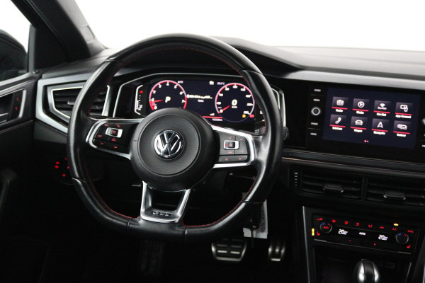 Volkswagen Polo 2.0 TSI GTI (STOELVERWARMING, NAVIGATIE, AUTOMAAT, CRUISE ADAPTIEF, PARKEERSENSOREN, NL-AUTO)
