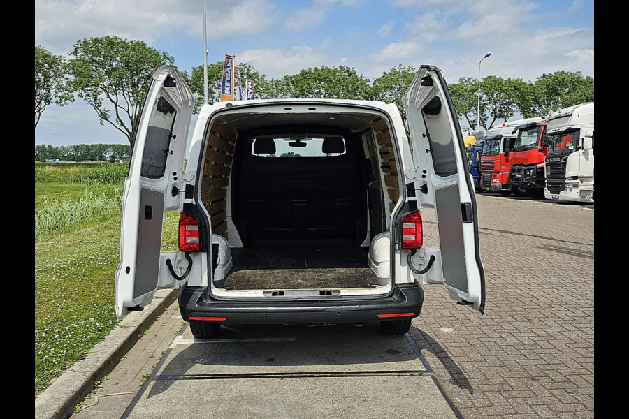 Volkswagen Transporter 2.0 TDI L1H1 Navi Euro6 NAP Airco Oh-Historie 1e Eigenaar!