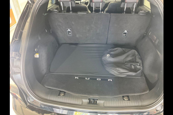 Ford Kuga 2.5 PHEV ST-Line X | (Elektrisch) Wegklapbare trekhaak | Panoramadak | Winter Pack | Adaptive cruise control | Rode remklauwen | Dodehoeksensoren | Bang&Olufsen | 1.500 kg trekgewicht