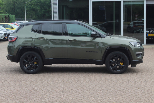Jeep Compass 1.4 MultiAir Limited 4x4 / Trekhaak / Camera / Half leder / Navigatie / Keyless / 17'' / Stuurverwarming / DAB / Stoelverwarming / Cruise Control