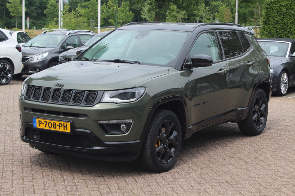 Jeep Compass 1.4 MultiAir Limited 4x4 / Trekhaak / Camera / Half leder / Navigatie / Keyless / 17'' / Stuurverwarming / DAB / Stoelverwarming / Cruise Control