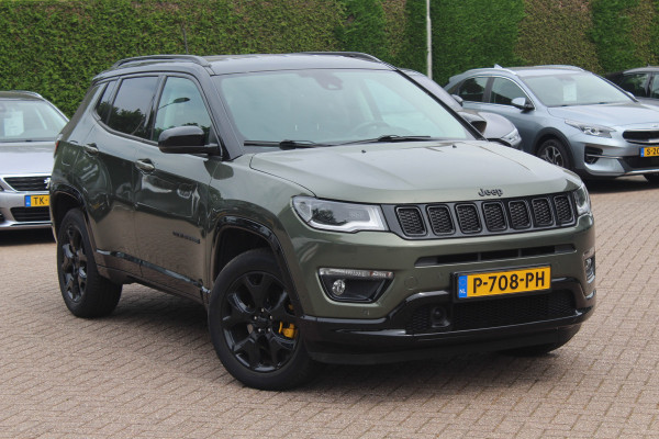Jeep Compass 1.4 MultiAir Limited 4x4 / Trekhaak / Camera / Half leder / Navigatie / Keyless / 17'' / Stuurverwarming / DAB / Stoelverwarming / Cruise Control