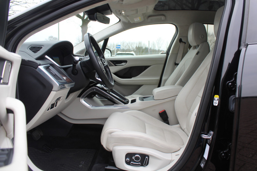 Jaguar I-PACE EV400 First Edition 90 kWh / Full option / Panoramadak / 360Camera / Head-up / Luchtvering / Leder / Meridian / Stuurverwarming