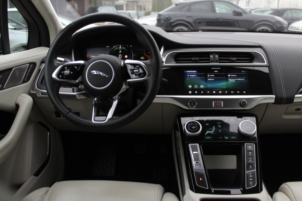 Jaguar I-PACE EV400 First Edition 90 kWh / Full option / Panoramadak / 360Camera / Head-up / Luchtvering / Leder / Meridian / Stuurverwarming