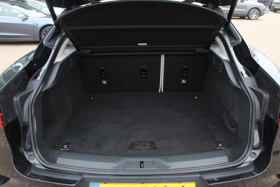Jaguar I-PACE EV400 First Edition 90 kWh / Full option / Panoramadak / 360Camera / Head-up / Luchtvering / Leder / Meridian / Stuurverwarming