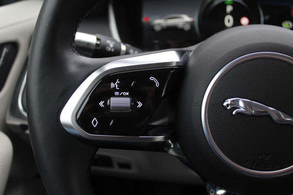 Jaguar I-PACE EV400 First Edition 90 kWh / Full option / Panoramadak / 360Camera / Head-up / Luchtvering / Leder / Meridian / Stuurverwarming