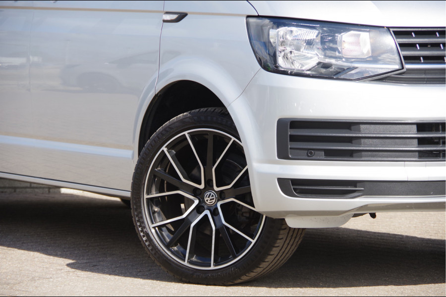 Volkswagen Transporter 2.0 TDI L2 150PK, AIRCO, CRUISE, NAVI, PARKEERSENSOREN, STOELVERWARMING DUBBELE CABINE LEVERBAAR