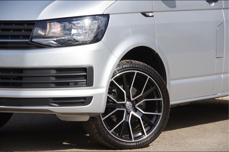 Volkswagen Transporter 2.0 TDI L2 150PK, AIRCO, CRUISE, NAVI, PARKEERSENSOREN, STOELVERWARMING DUBBELE CABINE LEVERBAAR