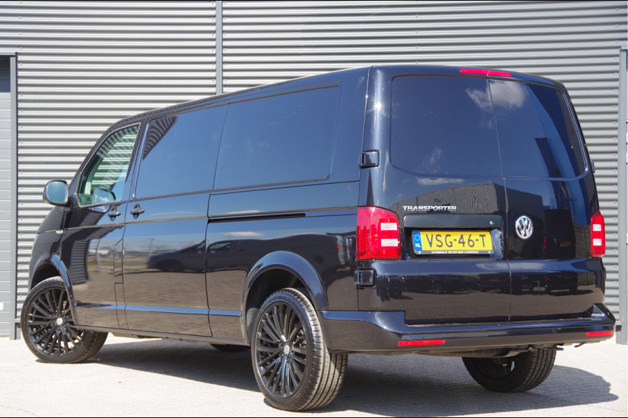 Volkswagen Transporter 2.0 TDI 150PK, L2, 2X SCHUIFDEUR, ADAPT. CRUISE, APPLE CARPLAY, SCHUIFDEUR LINKS, STOELVERWARMING, PARKEERSENSOREN,