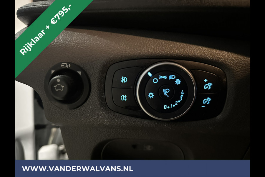 Ford Transit 2.0TDCI 131pk L3H2 Euro6 RIJKLAAR Airco | Camera | Navigatie | Apple Carplay | Android Auto Cruisecontrol, Elektrisch verstelbare bestuurdersstoel, Stoelverwarming, Verwarmde voorruit, Parkeersensoren, Bijrijdersbank, 2500kg trekvermogen