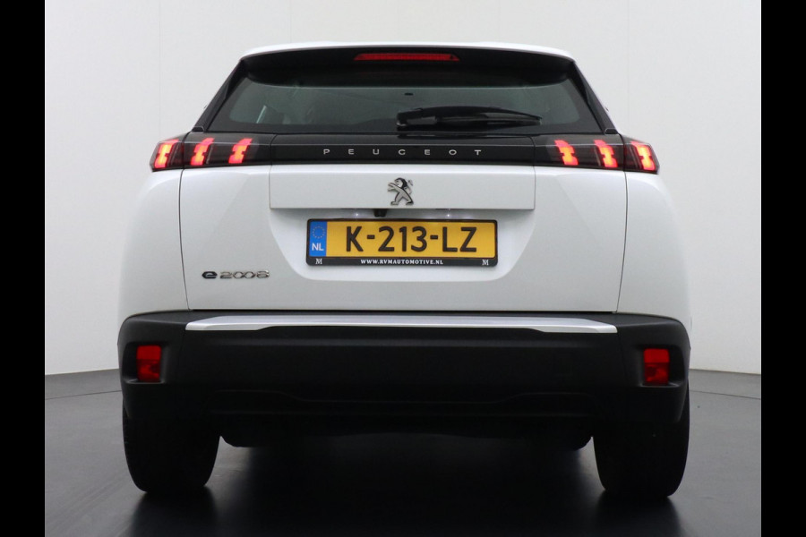 Peugeot e-2008 EV Allure 50 kWh ADAP. CRUISE | NAVI | RIJKLAARPRIJS INCL. 12 MND. BOVAGGARANTIE