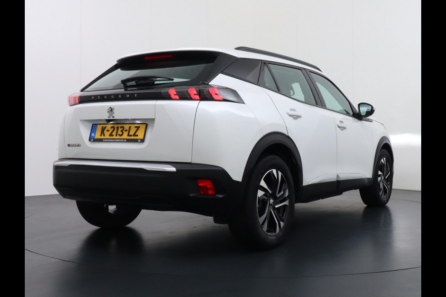 Peugeot e-2008 EV Allure 50 kWh ADAP. CRUISE | NAVI | RIJKLAARPRIJS INCL. 12 MND. BOVAGGARANTIE