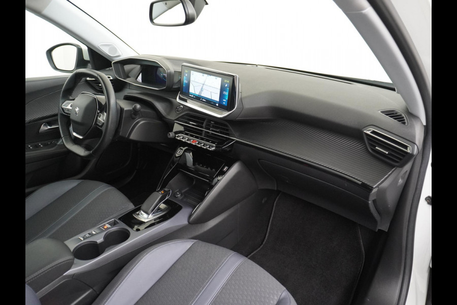 Peugeot e-2008 EV Allure 50 kWh ADAP. CRUISE | NAVI | RIJKLAARPRIJS INCL. 12 MND. BOVAGGARANTIE