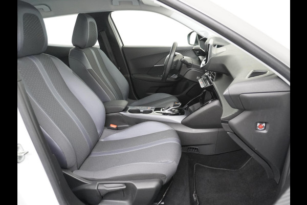 Peugeot e-2008 EV Allure 50 kWh ADAP. CRUISE | NAVI | RIJKLAARPRIJS INCL. 12 MND. BOVAGGARANTIE