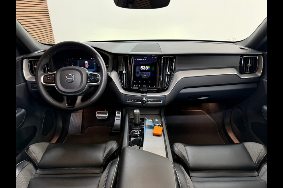 Volvo XC60 2.0 T6 Ultimate Dark R-Design Plug-in Hybrid Recharge | Facelift | 21 Inch | Pano | Leder