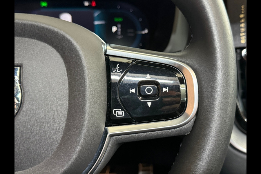 Volvo XC60 2.0 T6 Ultimate Dark R-Design Plug-in Hybrid Recharge | Facelift | 21 Inch | Pano | Leder