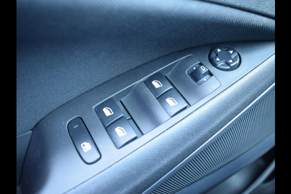 Opel Crossland X 1.2 Online Edition LAGE KM | NL AUTO | AIRCO | PARKEERSENSOREN | CARPLAY |
