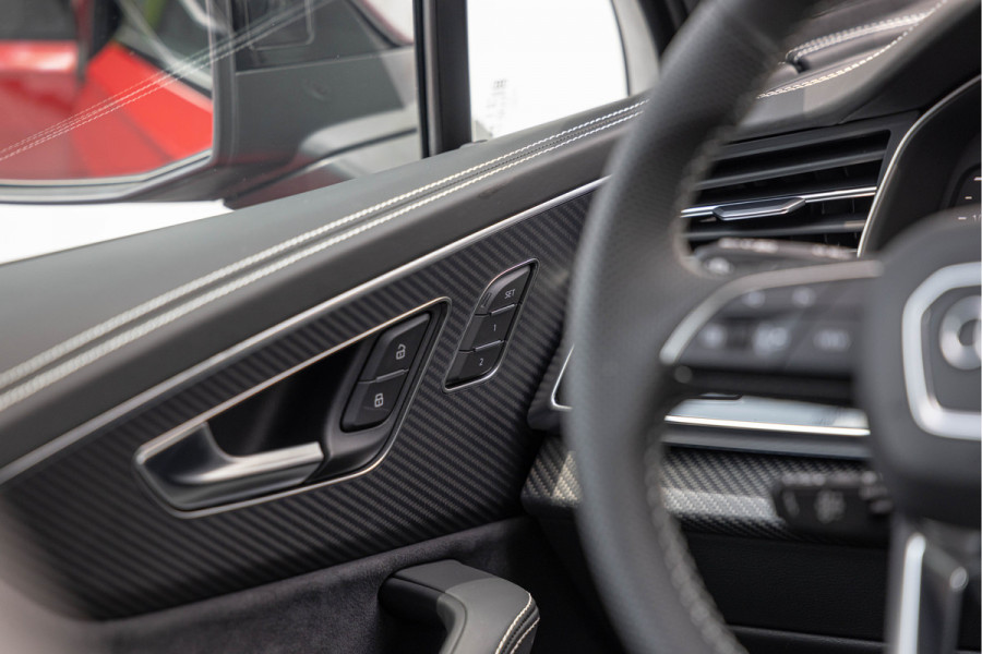 Audi Q7 60 TFSI-e 490pk Quattro Competition Pano S-stoelen Onderstel Advanced Nachtzicht Massage B&O
