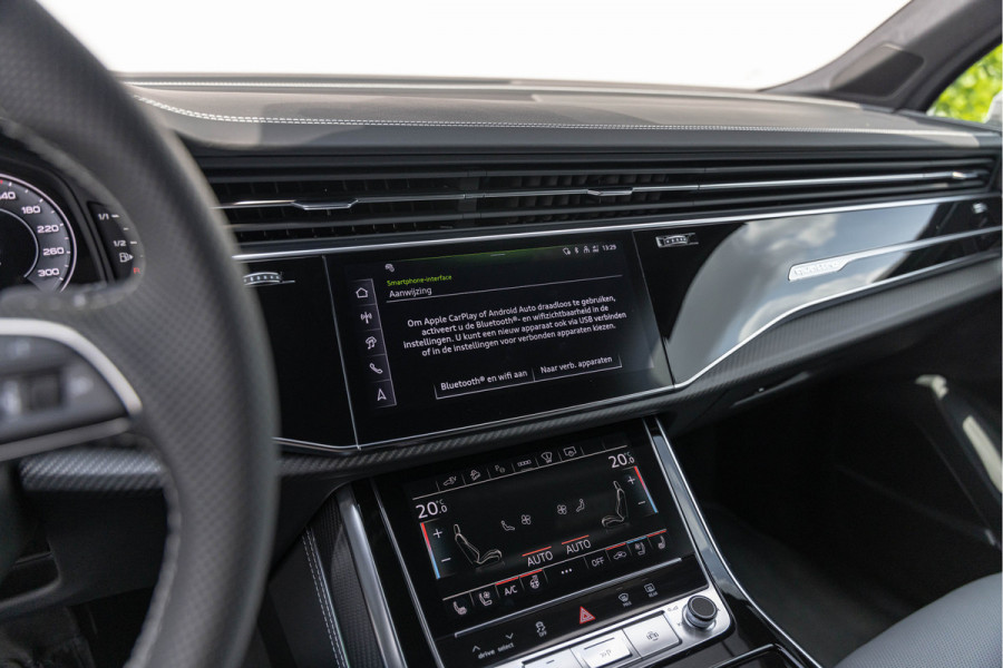 Audi Q7 60 TFSI-e 490pk Quattro Competition Pano S-stoelen Onderstel Advanced Nachtzicht Massage B&O