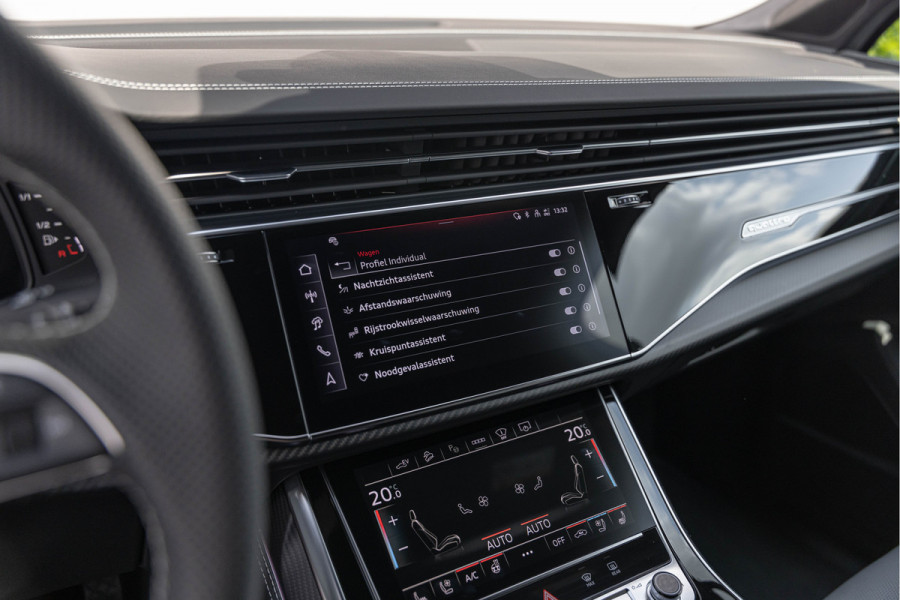 Audi Q7 60 TFSI-e 490pk Quattro Competition Pano S-stoelen Onderstel Advanced Nachtzicht Massage B&O