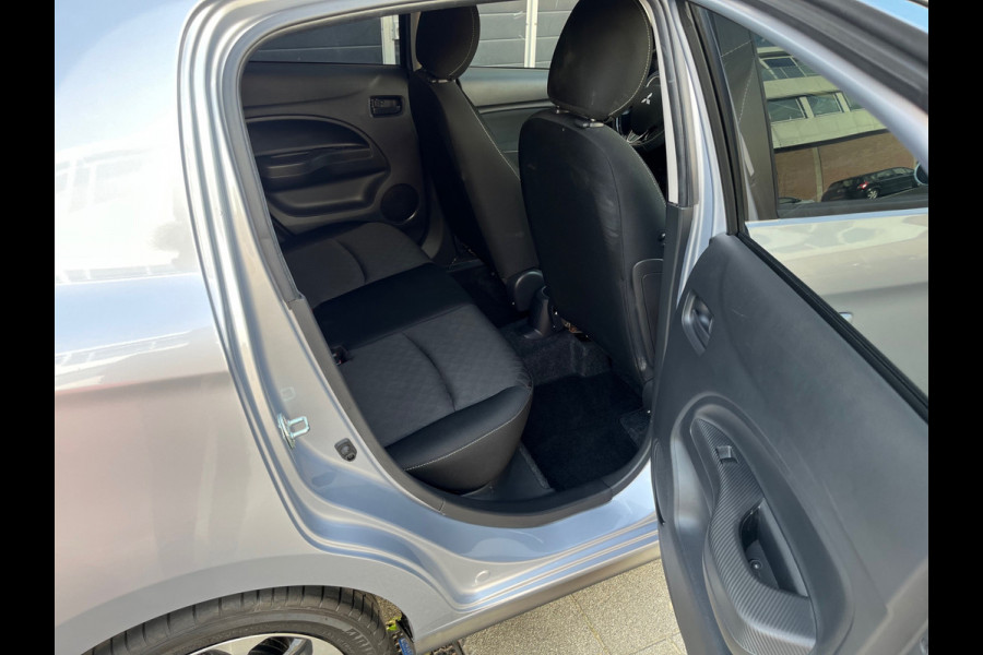 Mitsubishi Space Star 1.2 Nova Automaat, Carplay, Stoelverwarming