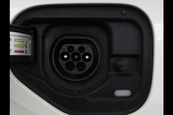 CUPRA Leon 1.4 e-Hybrid VZ Business | Camera | Stoel & Stuurverwarming | Adaptive cruise | Carplay | Elektrische achterklep | Trekhaak