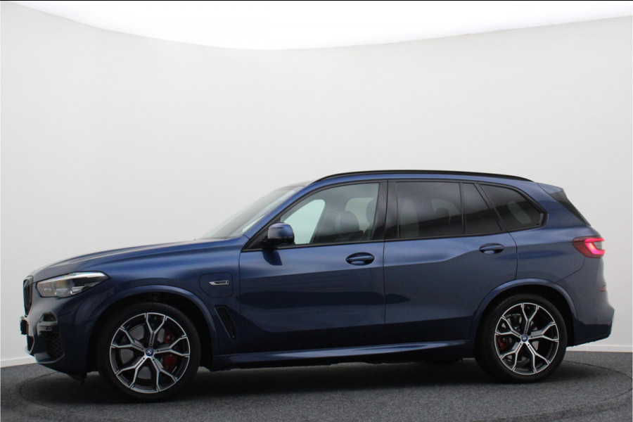 BMW X5 xDrive45e High Executive M-Sport Panoramadak, 360° Camera, Head-Up, H&K, ACC, Luchtvering, Trekhaak, 21"