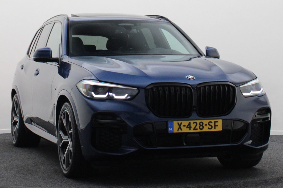 BMW X5 xDrive45e High Executive M-Sport Panoramadak, 360° Camera, Head-Up, H&K, ACC, Luchtvering, Trekhaak, 21"