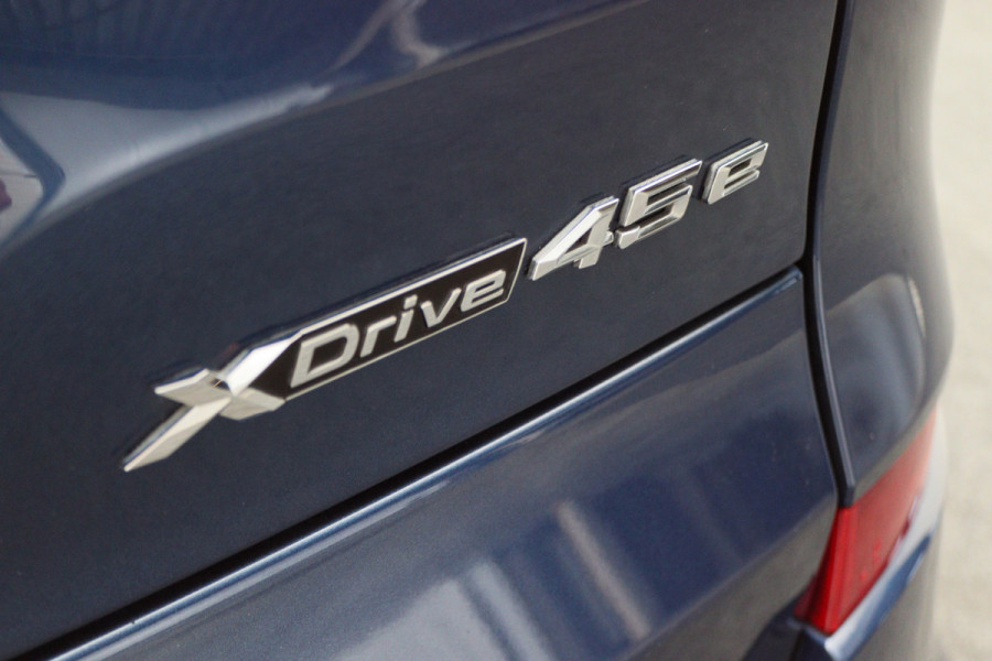 BMW X5 xDrive45e High Executive M-Sport Panoramadak, 360° Camera, Head-Up, H&K, ACC, Luchtvering, Trekhaak, 21"