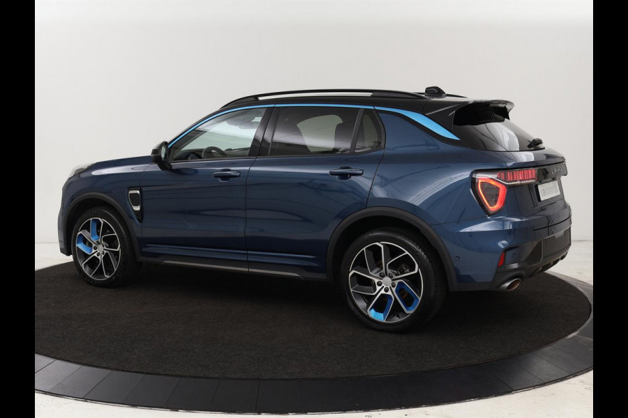 Lynk & Co 01 1.5 Plug In | Panoramadak | Infinity by Harman | 360 Camera | Adaptive cruise | Stoelverwarming | Carplay | Memory | Full LED