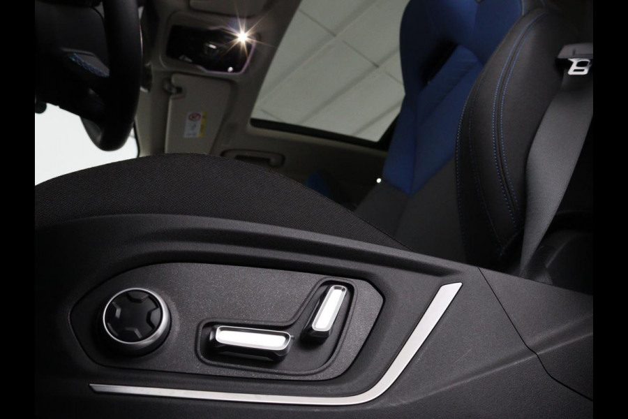 Lynk & Co 01 1.5 Plug In | Panoramadak | Infinity by Harman | 360 Camera | Adaptive cruise | Stoelverwarming | Carplay | Memory | Full LED