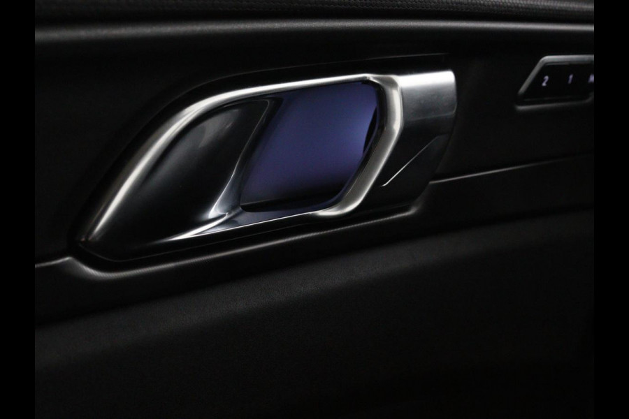 Lynk & Co 01 1.5 Plug In | Panoramadak | Infinity by Harman | 360 Camera | Adaptive cruise | Stoelverwarming | Carplay | Memory | Full LED