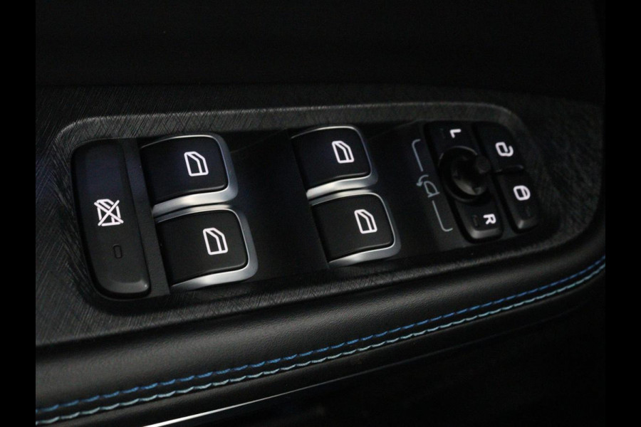 Lynk & Co 01 1.5 Plug In | Panoramadak | Infinity by Harman | 360 Camera | Adaptive cruise | Stoelverwarming | Carplay | Memory | Full LED