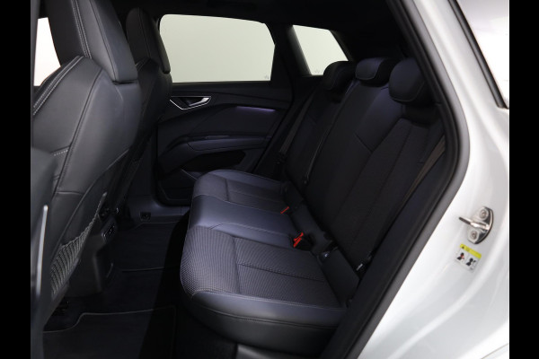 Audi Q4 e-tron 35 Launch edition S Competition 55 kWh 170pk | Panoramadak | Elektrisch verstelbare voorstoelen | Warmtepomp | Navigatie | Matrix LED |20'LM-velgen|